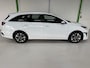 Kia Ceed 1.6 GDI PHEV DynamicLine  / 25390 km / 2022 / CarPlay / Stuurverwarming / Boekjes ingevuld aanwezig.