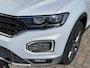 Volkswagen T-Roc 1.5 TSI Sport / 150 PK/ ADAPTIVE CRUISE/ PARKEER SENSOREN V+A/ APP-CONNECT/ KEYLESS/ DIGITAL DASH/ RIJ-MODI/ NAVI/ DAB/ CLIMA/ LED/ 18'' LMV