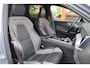 Volvo XC60 T6 Recharge AWD Plus Dark | Longe Range | Stoelverwarming | Trekhaak | Parkeercamera | BLIS | Pilot Assist | Glossy Black | Keyless