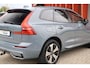 Volvo XC60 T6 Recharge AWD Plus Dark | Longe Range | Stoelverwarming | Trekhaak | Parkeercamera | BLIS | Pilot Assist | Glossy Black | Keyless