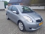 Toyota Yaris 1.3 VVT-i Sol een betrouwbare voordelige Yaris!
