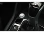 Volkswagen Tiguan 1.5 TSI 150pk DSG R-Line Business+ Trekhaak 360Camera Keyless Stoelverwarming Virtual Cockpit Navigatie Panoramadak