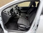 Kia Ceed Sportswagon 1.6 GDI 141pk PHEV DynamicLine | Facelift | Camera | Navigatie | Apple CarPlay / Android Auto | Climate control | Stoel&stuurverwarming | 16 inch velgen | Cruise control | Lane assist | Keyless | LED | DAB | Volledig onderhouden