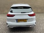 Kia Ceed Sportswagon 1.6 GDI 141pk PHEV DynamicLine | Facelift | Camera | Navigatie | Apple CarPlay / Android Auto | Climate control | Stoel&stuurverwarming | 16 inch velgen | Cruise control | Lane assist | Keyless | LED | DAB | Volledig onderhouden