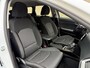Kia Ceed Sportswagon 1.6 GDI 141pk PHEV DynamicLine | Facelift | Camera | Navigatie | Apple CarPlay / Android Auto | Climate control | Stoel&stuurverwarming | 16 inch velgen | Cruise control | Lane assist | Keyless | LED | DAB | Volledig onderhouden