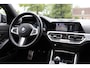 BMW 3-Serie Touring 330e xDrive High Executive |M-Sport |Panoramadak |Driving assist PRO
