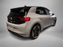 Volkswagen ID.3 First Max 58 kWh / 204pk · Panoramadak · Camera · Apple/Android Car Play · Stoelverwarming · Elektrische stoelverstelling · Navigatie · Massage functie