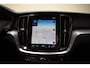 Volvo V60 2.0 B3 Momentum Advantage Aut. [ Trekhaak Leder Stoel / stuurverwarming Clima Navi Apple/Android Cruise ]