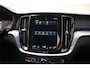 Volvo V60 2.0 B3 Momentum Advantage Aut. [ Trekhaak Leder Stoel / stuurverwarming Clima Navi Apple/Android Cruise ]