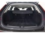 Volvo V60 2.0 B3 Momentum Advantage Aut. [ Trekhaak Leder Stoel / stuurverwarming Clima Navi Apple/Android Cruise ]