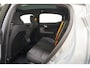 Polestar 2 Long Range 408pk Performance Pack 78kWh 3-fase [ Panorama Apple / Android Sportstoelen Stoelverwarming Trekhaak ]