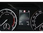 Skoda Superb Combi 1.8 TSI Style Automaat | Trekhaak | Adaptieve Cruise | Stoelverwarming | Apple Carplay / Android Auto | Getint glas
