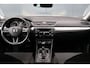 Skoda Superb Combi 1.8 TSI Style Automaat | Trekhaak | Adaptieve Cruise | Stoelverwarming | Apple Carplay / Android Auto | Getint glas