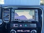 Mitsubishi Outlander 2.0 PHEV Hybrid Airco Cruise controle Trekhaak 1500kg trekgewicht Leder Achterruitrijcamera Parkeersensoren voor en achter Telefoonverbinding Navigatiesysteem Oplaadkabel Stuurwielbediening