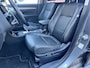 Mitsubishi Outlander 2.0 PHEV Hybrid Airco Cruise controle Trekhaak 1500kg trekgewicht Leder Achterruitrijcamera Parkeersensoren voor en achter Telefoonverbinding Navigatiesysteem Oplaadkabel Stuurwielbediening