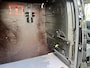 Opel Vivaro 2.0 CDTI L2H1 Dubbele schuifdeur Parkeerhulp voor en achter Achteruitrijcamera Airco Cruise control Kastinrichting Imperiaal Apple Carplay Bluetooth telefoon voorbereiding 3-Persoons Euro 6