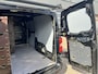 Opel Vivaro 2.0 CDTI L2H1 Dubbele schuifdeur Parkeerhulp voor en achter Achteruitrijcamera Airco Cruise control Kastinrichting Imperiaal Apple Carplay Bluetooth telefoon voorbereiding 3-Persoons Euro 6