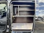 Opel Vivaro 2.0 CDTI L2H1 Dubbele schuifdeur Parkeerhulp voor en achter Achteruitrijcamera Airco Cruise control Kastinrichting Imperiaal Apple Carplay Bluetooth telefoon voorbereiding 3-Persoons Euro 6