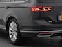 Volkswagen Passat Variant 1.4 TSI PHEV GTE Business | PANO | ADAPTIVE | STOELVERW. | STOELMASSAGE | TREKHAAK