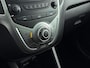 Hyundai ix20 1.6i i-MOTION | SCHUIFKANTEL DAK | AIRCO | ELEKTRISCHE INKLAPBARE SPIEGELS | RADIO CD | BLUETOOTH | USB | AUX | ELEKTRISCHE RAMEN VOOR & ACHTER |