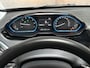 Peugeot 2008 1.2 PureTech Allure Sport Automaat (PANORAMADAK, NAVIGATIE, CLIMATE, LEDER, SPORTSTOELEN, GETINT GLAS, LM VELGEN, TREKHAAK, NIEUWE APK, NIEUWSTAAT)