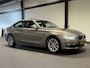 BMW 3-Serie 330e Centennial High Executive (PANO, M-SPORT STUUR, LED, HUD, STOELVERWARMING)