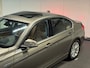 BMW 3-Serie 330e Centennial High Executive (PANO, M-SPORT STUUR, LED, HUD, STOELVERWARMING)