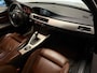 BMW 3-Serie Touring 325i High Executive (CRUISE CONTROL, NAVI, LEDER, PARKEERSENSOREN, GOED ONDERHOUDEN)