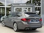 BMW 5-Serie Touring 530e xDrive High Ex. Shadow|Pano|H/K|Nappa|Ventilatie|Massage|ACC|HUD|Laser|Alvitgrau