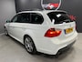 BMW 3-Serie Touring 318i | Stoelverwarming | Cruise | Airco