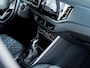Volkswagen Taigo 1.0 TSI R-Line Business | 1e Eigenaar | Origineel NL | Camera | Stoelverwarming | IQ Light | LED | Navigatie | Apple Carplay | Android Auto | Adaptieve Cruise Control | Metallic | 3x R-Line | Flippers | Sportstoelen |