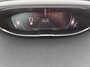 Peugeot 3008 1.2 PureTech GT Camera | Stoelverwarming | Leer/Alcantara | Adaptieve Cruise | Black Pack | 19" Lichtmetaal | Achteruitrijcamera | Cruise control adaptief met Stop&Go | DAB ontvanger