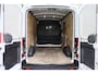 Ford Transit 350 2.2 TDCI L2H3 Ambiente 2014 | Airco | Trekhaak | 2 Sleutels | Boekjes | Houten Plank in Laadruimte | Cruise Control | Stuurwiel Bediening