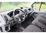 Ford Transit 350 2.2 TDCI L2H3 Ambiente 2014 | Airco | Trekhaak | 2 Sleutels | Boekjes | Houten Plank in Laadruimte | Cruise Control | Stuurwiel Bediening