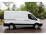 Ford Transit 350 2.2 TDCI L2H3 Ambiente 2014 | Airco | Trekhaak | 2 Sleutels | Boekjes | Houten Plank in Laadruimte | Cruise Control | Stuurwiel Bediening