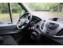 Ford Transit 350 2.2 TDCI L2H3 Ambiente 2014 | Airco | Trekhaak | 2 Sleutels | Boekjes | Houten Plank in Laadruimte | Cruise Control | Stuurwiel Bediening