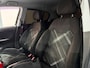 Opel Corsa 1.4 Cosmo 5-deurs / Cruise Control / Airco / Stoel En Stuur Verwarming / APK /