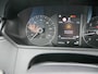 Land Rover Range Rover Velar 2.0 TD4 AWD 180 R-Dynamic S PANO MERIDIAN ** 19999 NETTO **
