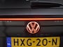 Volkswagen Tayron 1.5 eHybrid R-Line Edition 204Pk DSG/AUTO | Panoramadak | Black Style l Camera | Cruise control Adaptief | Keyless entry/start |  Apple carplay Android auto | Black style pakket | Climate control | Dodehoek detectie | DAB | 20"LMV