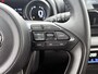 Toyota Yaris 1.5 Hybrid Dynamic + | Dealeronderhouden | Dodehoek detectie | Stoelverwarming | Parkeersensoren voor+achter | Keyless Entry/Start | Climate Control | Cruise Control Adaptive | Achteruitrijcamera | SL 120