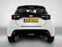 Toyota Yaris 1.5 Hybrid Dynamic + | Dealeronderhouden | Dodehoek detectie | Stoelverwarming | Parkeersensoren voor+achter | Keyless Entry/Start | Climate Control | Cruise Control Adaptive | Achteruitrijcamera | SL 120