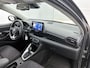 Toyota Yaris 1.5 Hybrid Dynamic | PDC | Voorstoelverwarming | Stuurverwarming |