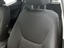 Toyota Yaris | BTW voertuig | Parkeersensoren voor+achter | Stoel+stuurverwarming| Climate control | Cruise control adaptive | Apple CarPlay/Android auto |
