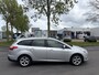 Ford Focus Wagon 1.0i EcoBoost Trend 6-Bak 125 PK. Als nieuw rijdende auto !!! Distributieriem en waterpomp vervangen bij 240.000 KM !!