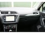 Volkswagen Tiguan 1.4 TSI eHybrid R-Line Business+ SOH 97%, PANORAMADAK, NAVIGATIE, CAMERA,