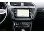 Volkswagen Tiguan 1.4 TSI eHybrid R-Line Business+ SOH 97%, PANORAMADAK, NAVIGATIE, CAMERA,