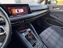 Volkswagen Golf 2.0 TSI 245pk handbak 17000km!