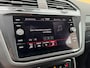 Volkswagen Tiguan 1.4 TSI eHybrid 245pk DSG R-Line | ACC | Trekhaak | HUD | 360 Camera |