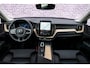 Volvo XC60 2.0 T6 Plug-in hybrid AWD Plus Dark | Facelift | Head-Up | Panoramadak | Trekhaak | 360 Camera | All-Season Banden | Google | Stoel en Stuurverwarming |