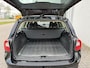 Volvo V70 2.0i Momentum 145 PK. Zeer goed onderhouden en onverwoestbare auto !!! Rijdt ook helemaal nieuw !!